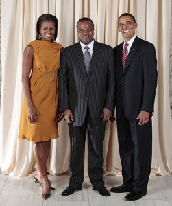 Le roi Mswati III et le couple Obama